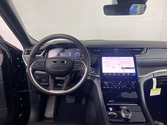 new 2025 Jeep Grand Cherokee car, priced at $45,810