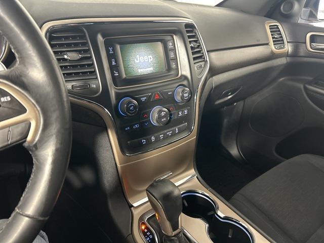 used 2016 Jeep Grand Cherokee car, priced at $14,294