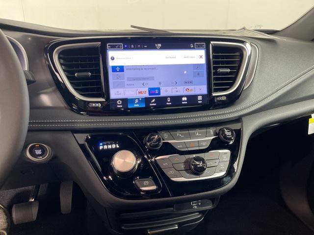 new 2026 Chrysler Pacifica car, priced at $40,936