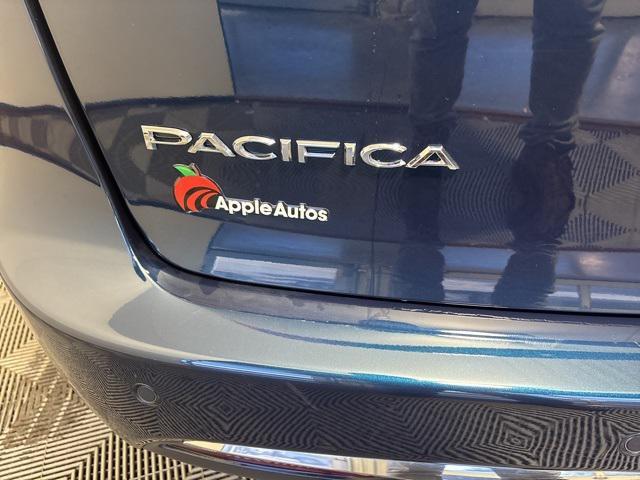 new 2025 Chrysler Pacifica car, priced at $37,780