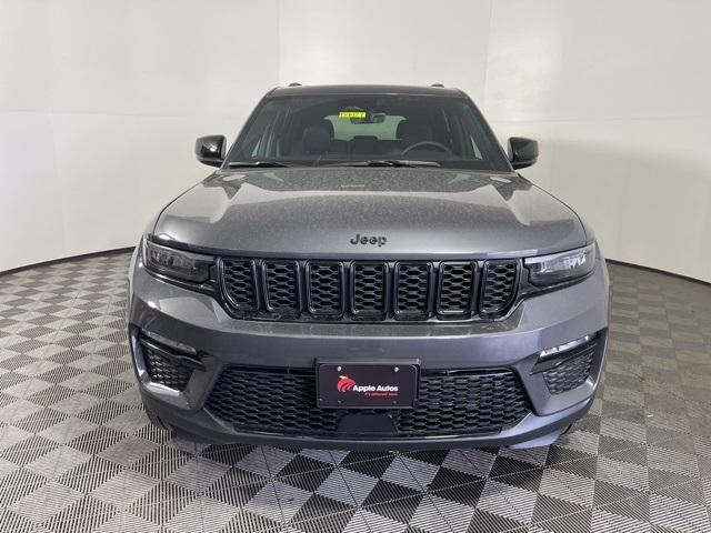 new 2025 Jeep Grand Cherokee car, priced at $49,967