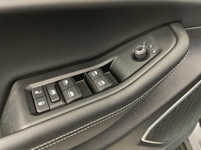 new 2025 Jeep Grand Cherokee car, priced at $49,967