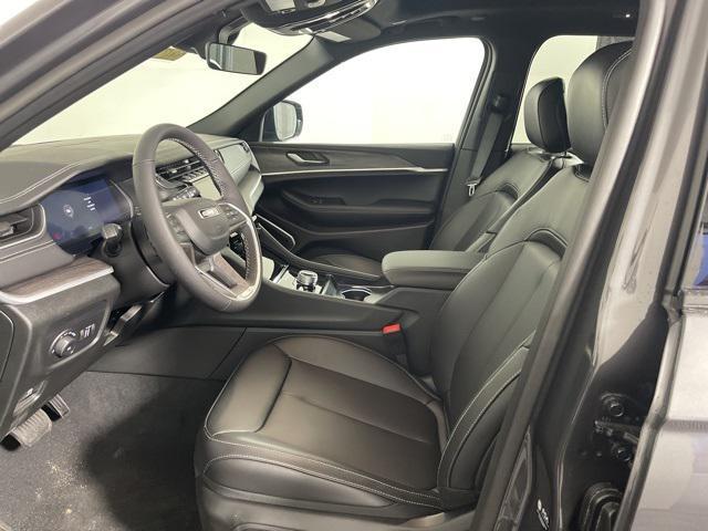 new 2025 Jeep Grand Cherokee car, priced at $49,967