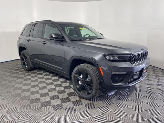 new 2025 Jeep Grand Cherokee car, priced at $49,967