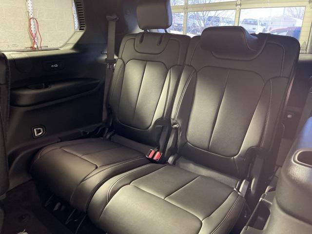 new 2025 Jeep Grand Cherokee car, priced at $51,954