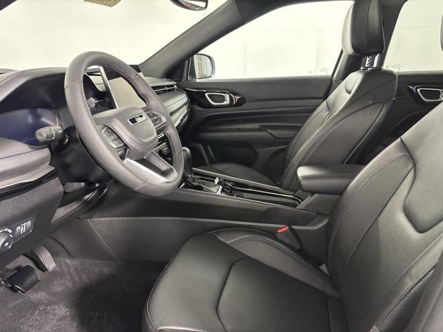 new 2025 Jeep Compass car, priced at $33,995