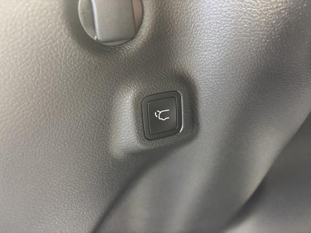 new 2025 Jeep Compass car, priced at $33,995