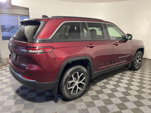 new 2025 Jeep Grand Cherokee car, priced at $47,995