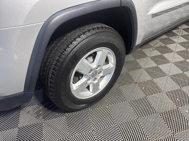 used 2011 Jeep Grand Cherokee car, priced at $12,554