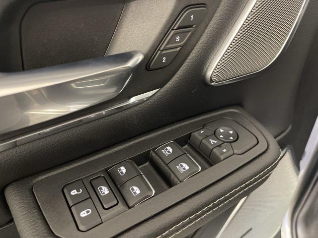 new 2025 Ram 1500 car, priced at $59,995