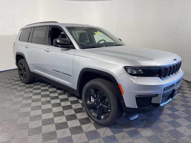 new 2025 Jeep Grand Cherokee car, priced at $49,530