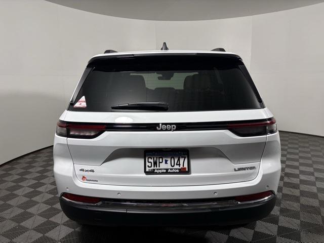 new 2025 Jeep Grand Cherokee car, priced at $41,585