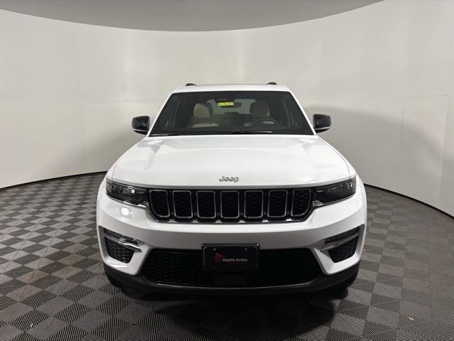 new 2025 Jeep Grand Cherokee car, priced at $41,585