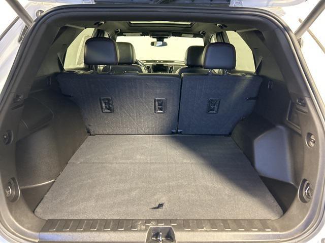 used 2022 Chevrolet Equinox car, priced at $27,474