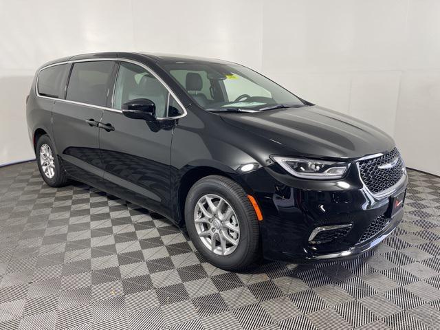 new 2026 Chrysler Pacifica car, priced at $41,037