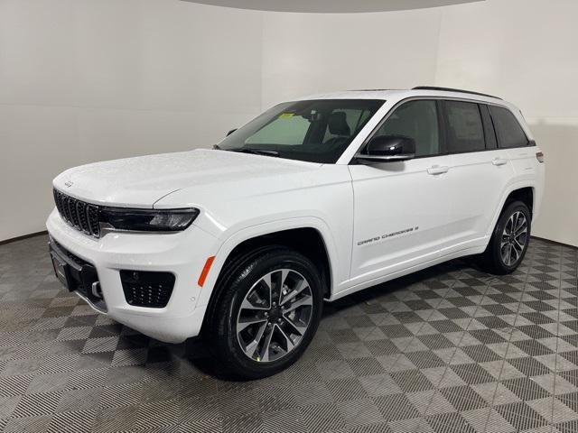new 2025 Jeep Grand Cherokee car, priced at $60,121