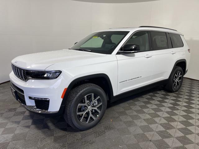 new 2025 Jeep Grand Cherokee car, priced at $47,279