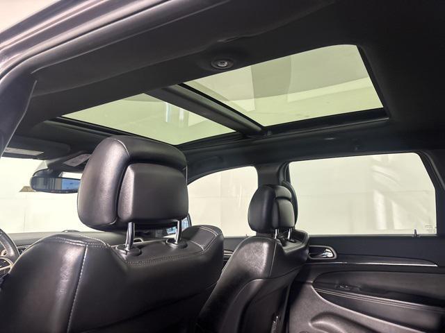 used 2017 Jeep Grand Cherokee car, priced at $16,974