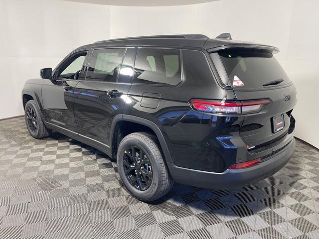 new 2025 Jeep Grand Cherokee car, priced at $43,386