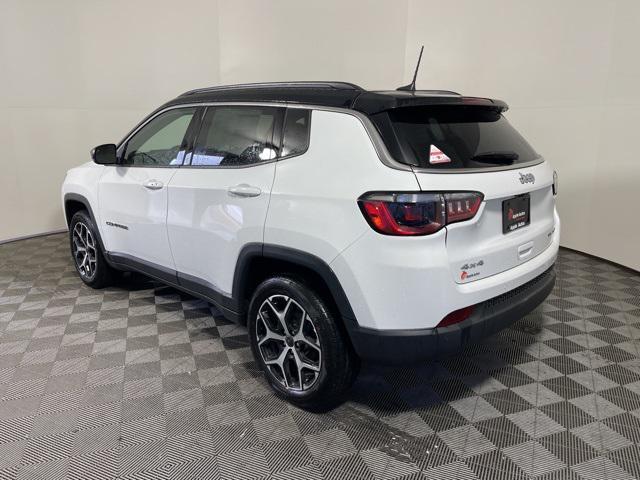 new 2025 Jeep Compass car, priced at $29,995