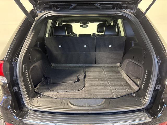 used 2021 Jeep Grand Cherokee car, priced at $28,694