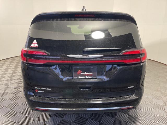 new 2026 Chrysler Pacifica car, priced at $42,683