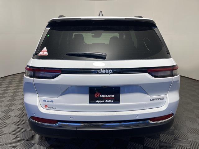 new 2025 Jeep Grand Cherokee car, priced at $45,292