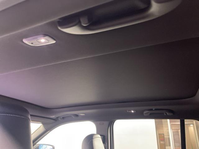 new 2025 Jeep Grand Cherokee car, priced at $45,292