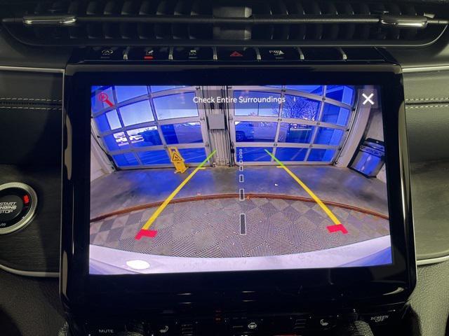 new 2025 Jeep Grand Cherokee car, priced at $45,292