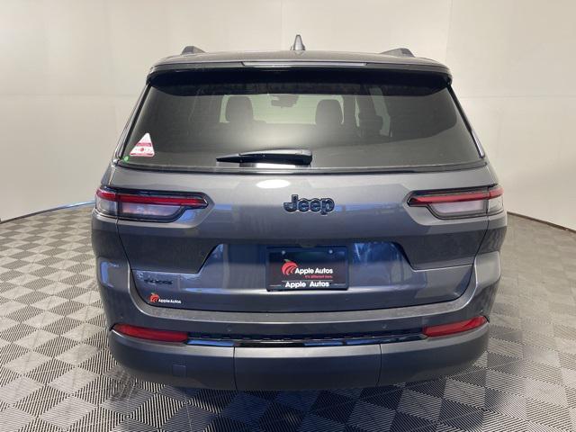 new 2025 Jeep Grand Cherokee car, priced at $44,752