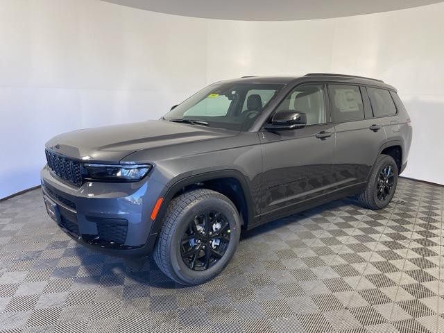 new 2025 Jeep Grand Cherokee car, priced at $44,752