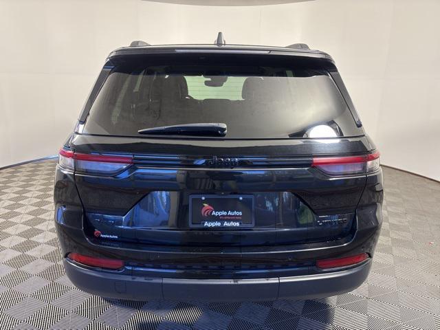 used 2023 Jeep Grand Cherokee car, priced at $29,344