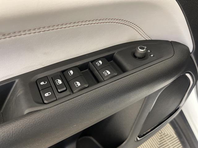 new 2025 Jeep Compass car, priced at $30,250