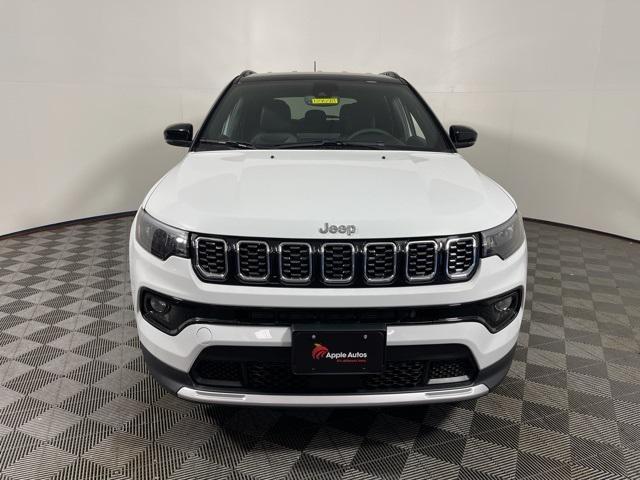 new 2025 Jeep Compass car, priced at $30,250