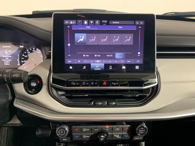 new 2025 Jeep Compass car, priced at $29,750