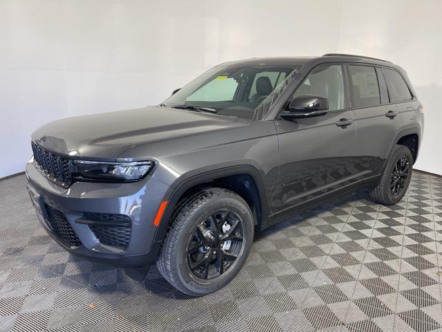 new 2025 Jeep Grand Cherokee car, priced at $43,211