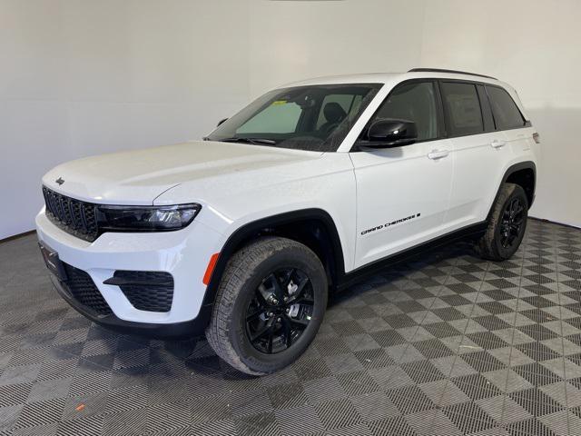 new 2025 Jeep Grand Cherokee car, priced at $40,543