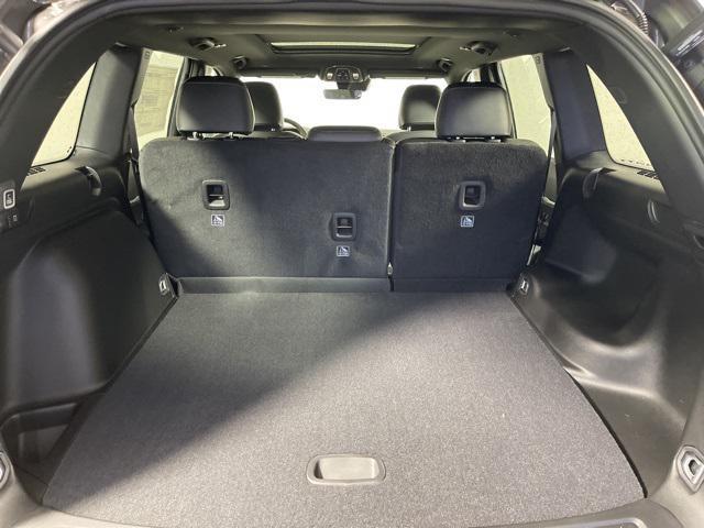 new 2025 Jeep Grand Cherokee car, priced at $48,995