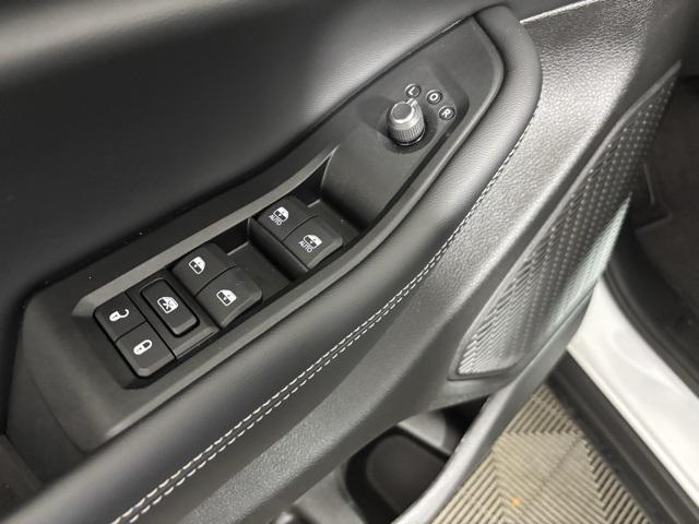 new 2025 Jeep Grand Cherokee car, priced at $40,546