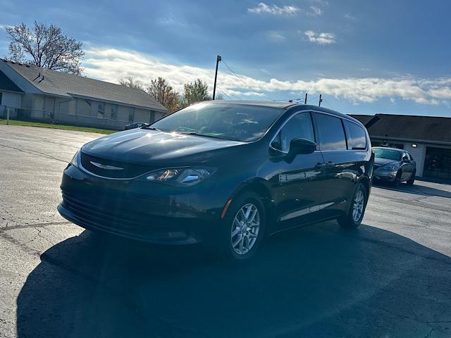 used 2017 Chrysler Pacifica car, priced at $15,335