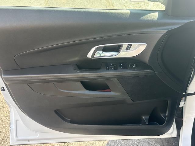 used 2015 Chevrolet Equinox car, priced at $10,595