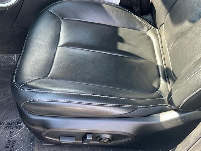 used 2022 Jeep Grand Cherokee car, priced at $29,995