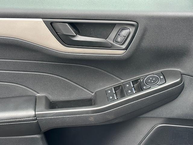 used 2022 Ford Escape car, priced at $22,995