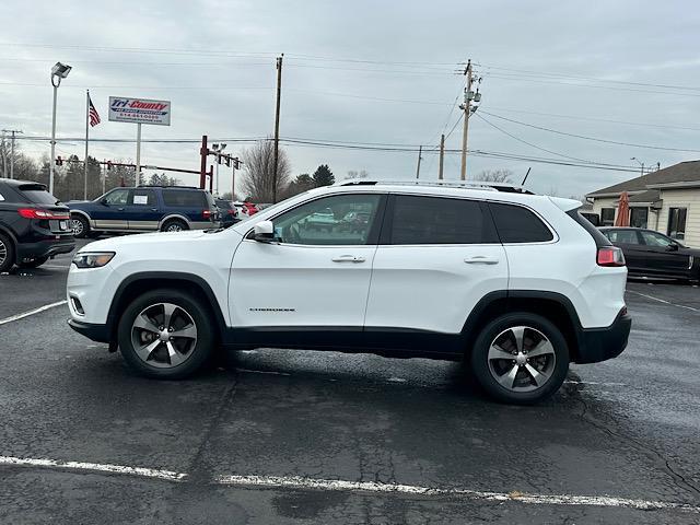 used 2019 Jeep Cherokee car, priced at $19,961