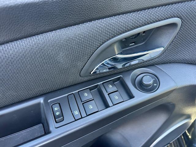 used 2015 Chevrolet Cruze car, priced at $8,795