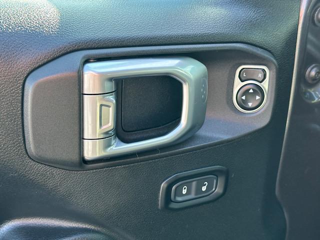 used 2020 Jeep Gladiator car, priced at $27,995
