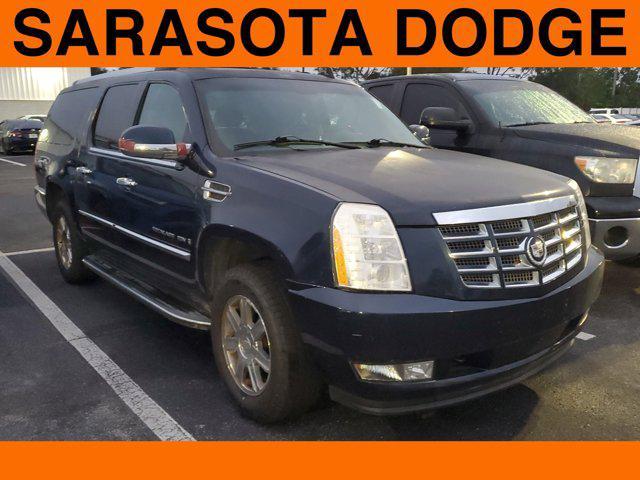 used 2008 Cadillac Escalade ESV car, priced at $4,999