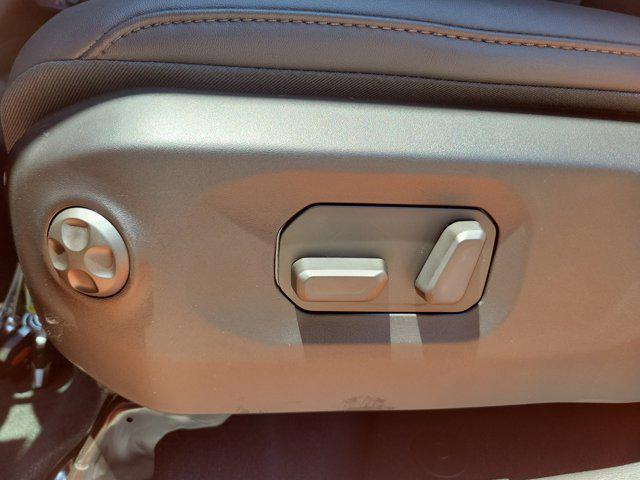 new 2025 Jeep Gladiator car, priced at $53,911