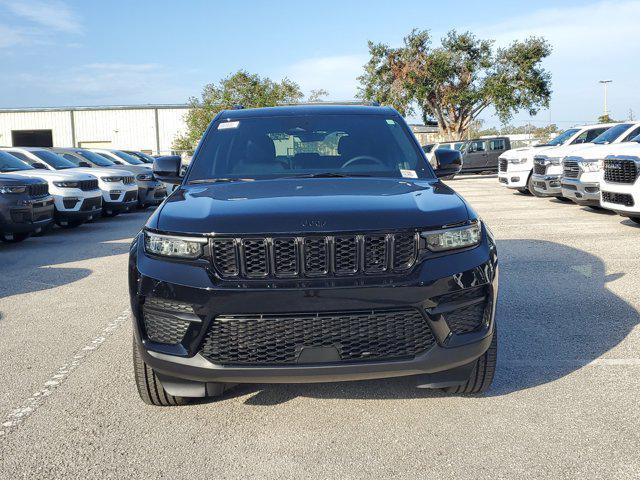 new 2025 Jeep Grand Cherokee car, priced at $40,633