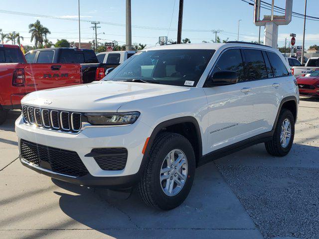 new 2025 Jeep Grand Cherokee car, priced at $33,325